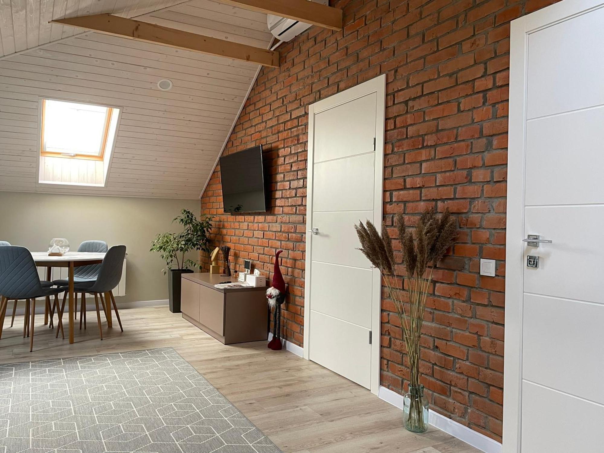 «Гори́Ще На Площі Польський Ринок» Apartment Kamianets-Podilskyi Luaran gambar